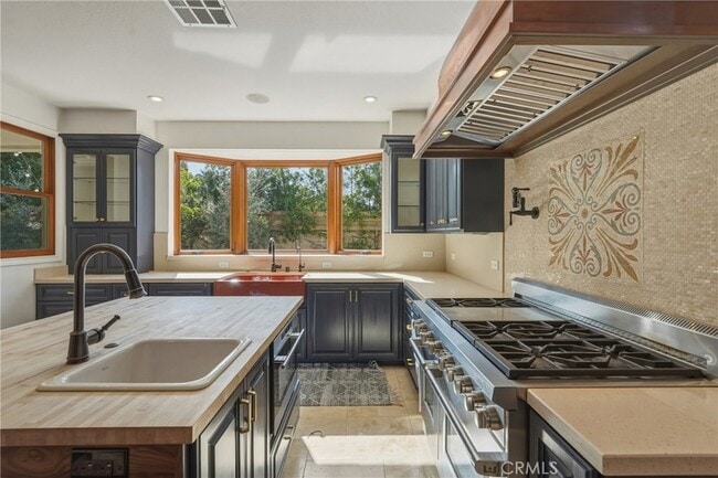 Building Photo - 6750 Andover Ln