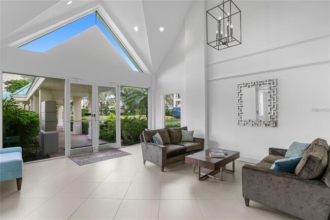 Building Photo - 1000 S Harbour Island Blvd