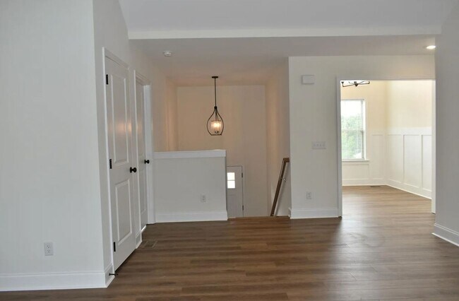 Building Photo - Rental in Ooltewah - 3 Bedrooms + Finished Basement