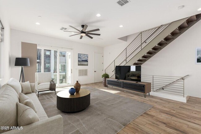 Building Photo - 4444 N 25th St