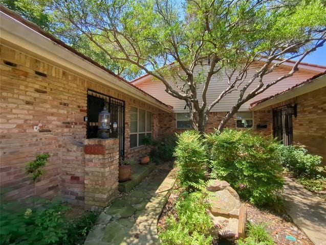 Building Photo - 9115 Boedeker Cir