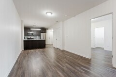 Building Photo - 1325 N Wells St