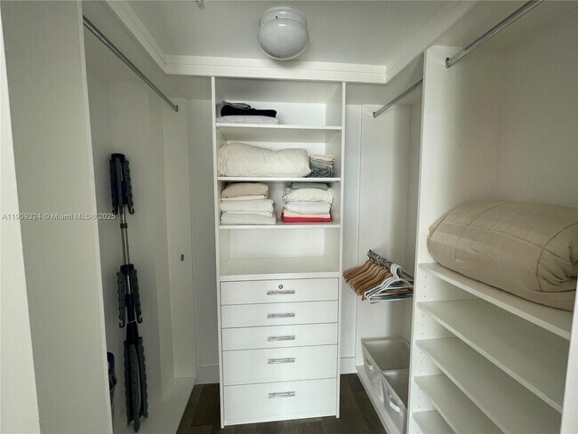 Building Photo - 244 Biscayne Blvd