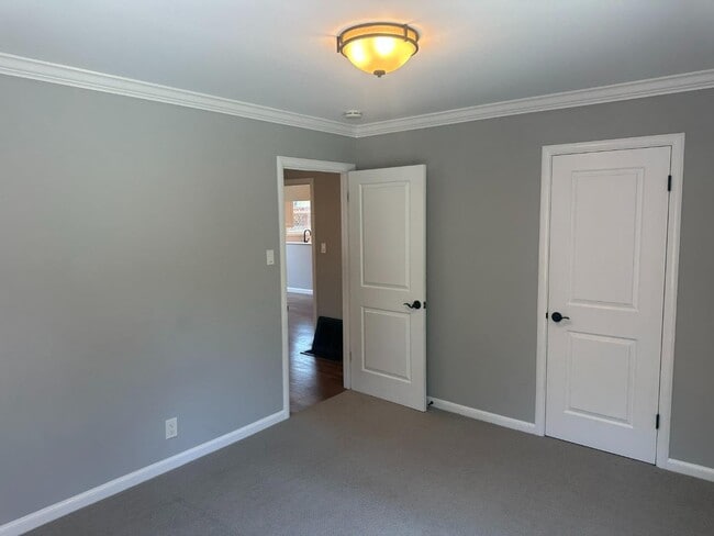 Building Photo - 952 Timothy Ln