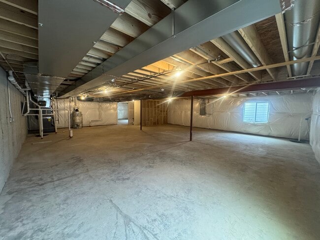 Building Photo - 13412 Belfast Way