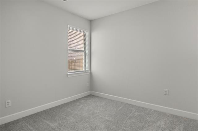 Building Photo - 2111 Clearwater Way