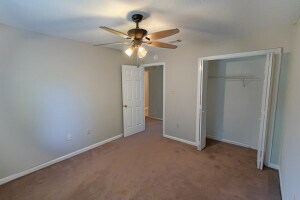 Building Photo - 123 Moss Creek Dr