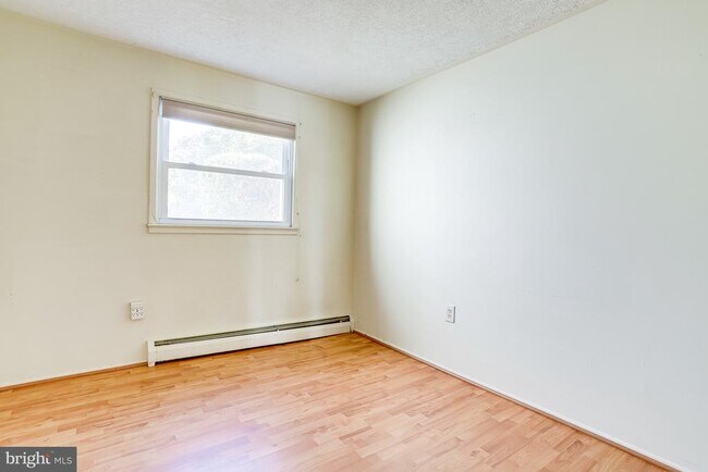 Building Photo - 13714 Gran Deur Dr