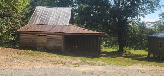 Building Photo - 1183 Woods Bridge Rd