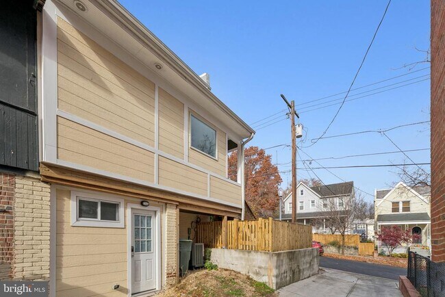 Building Photo - 5629 8th St NW