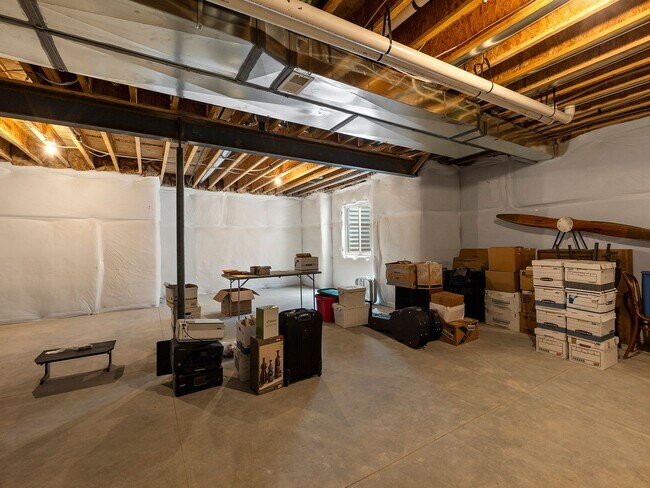 Building Photo - 2443 Trio Falls Dr