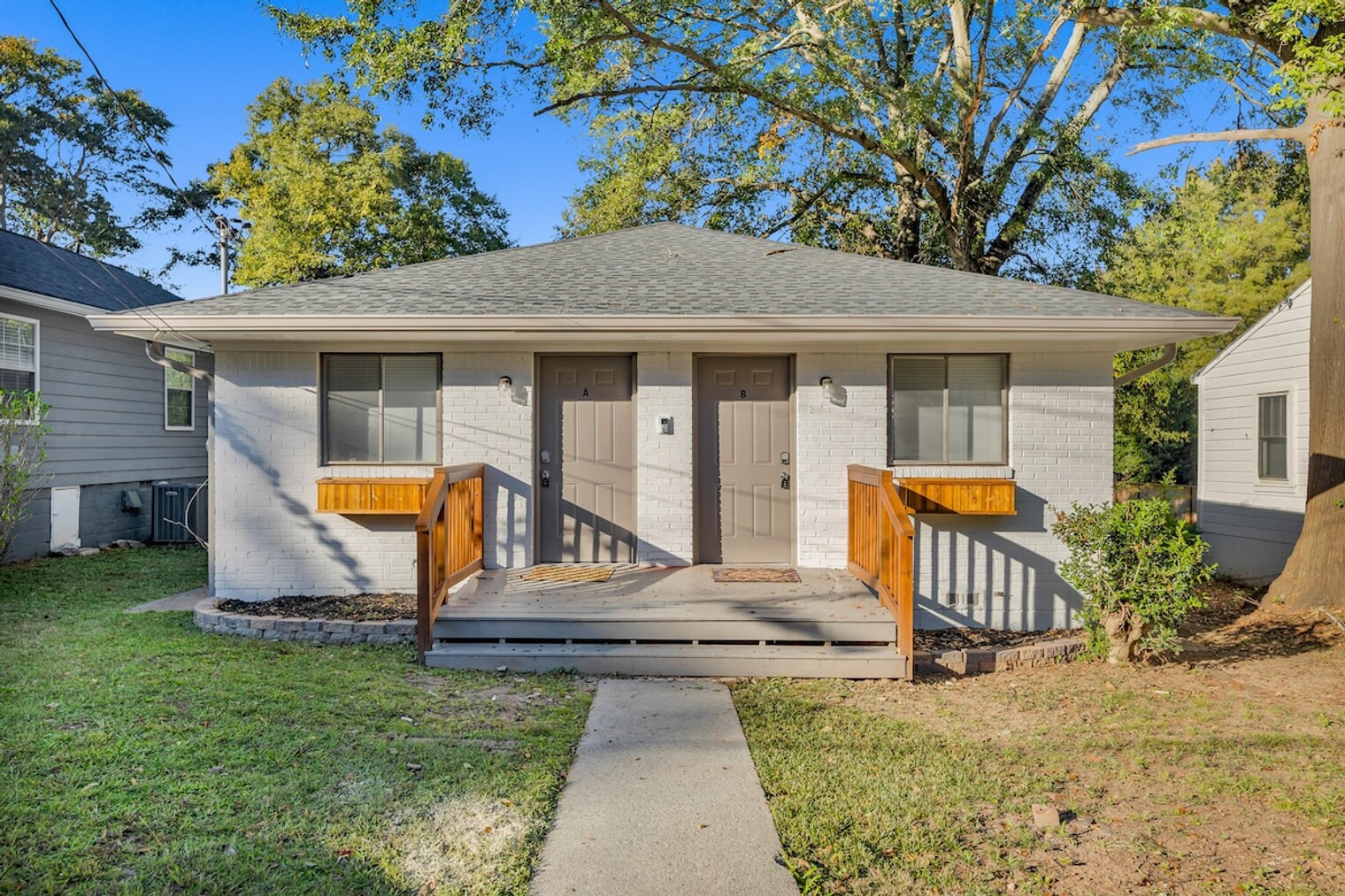 Building Photo - 1329 Walker Ave