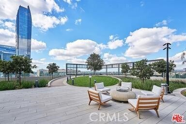 Building Photo - 889 Francisco St