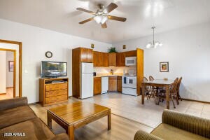 Building Photo - 5829 Buck Springs Rd