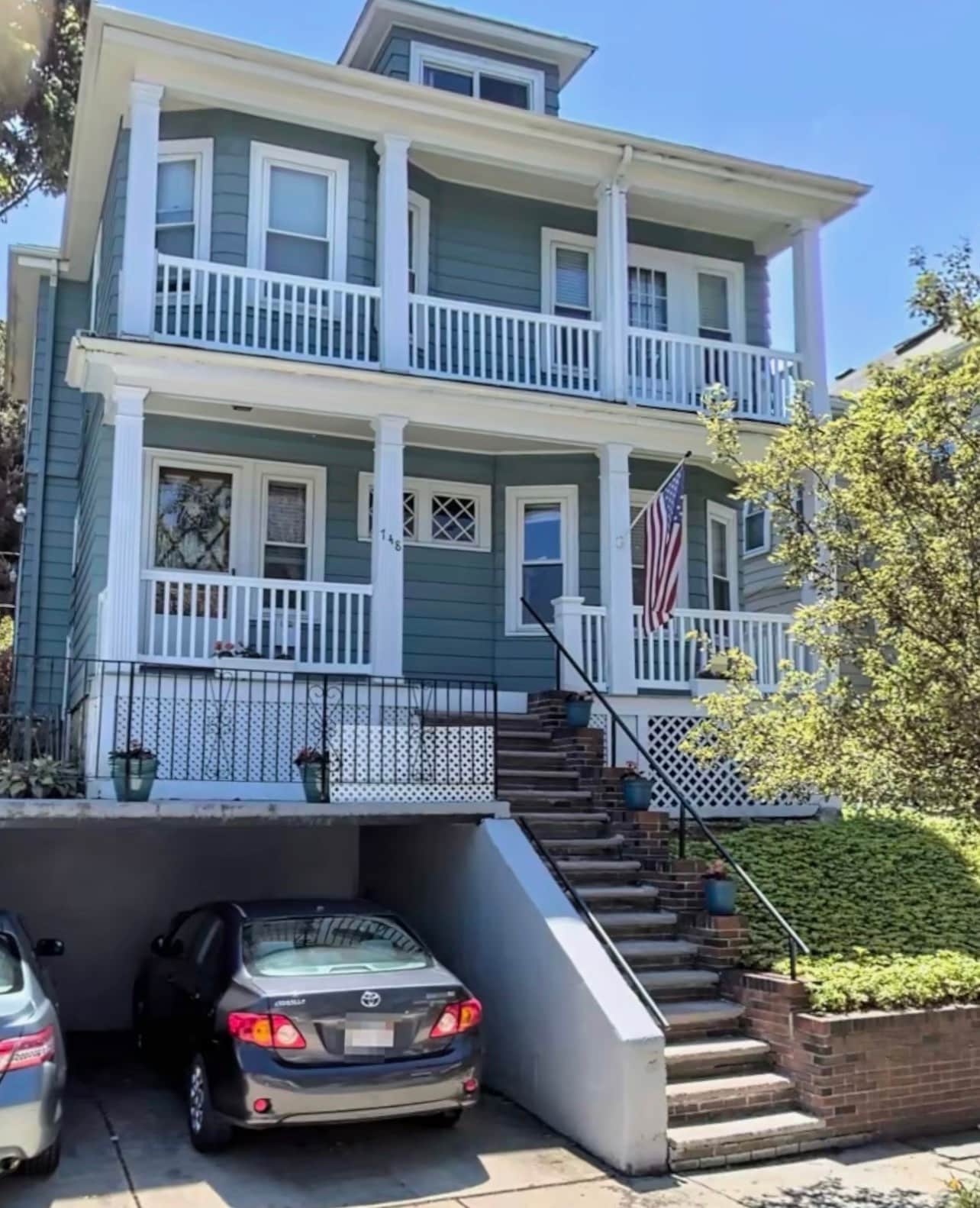 Front of House - 748 Belmont St