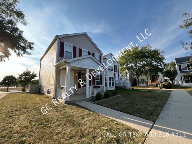 Building Photo - ***HIGHPOINT COMMUNITY / GORGEOUS UPDATED ...