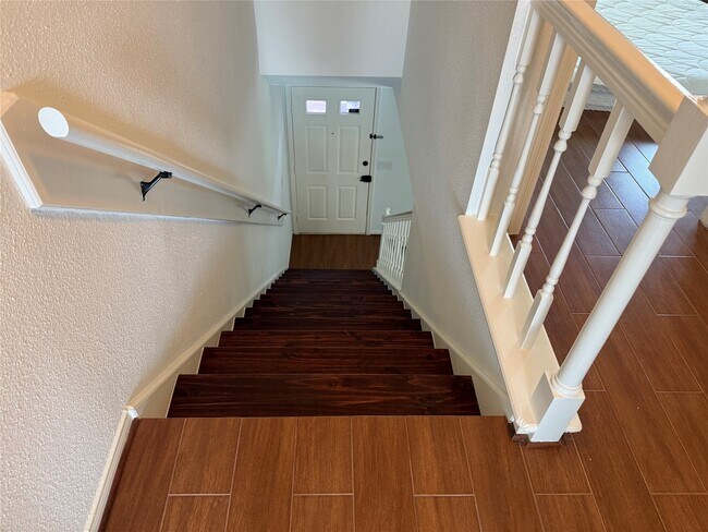 Building Photo - 7575 Cambridge St