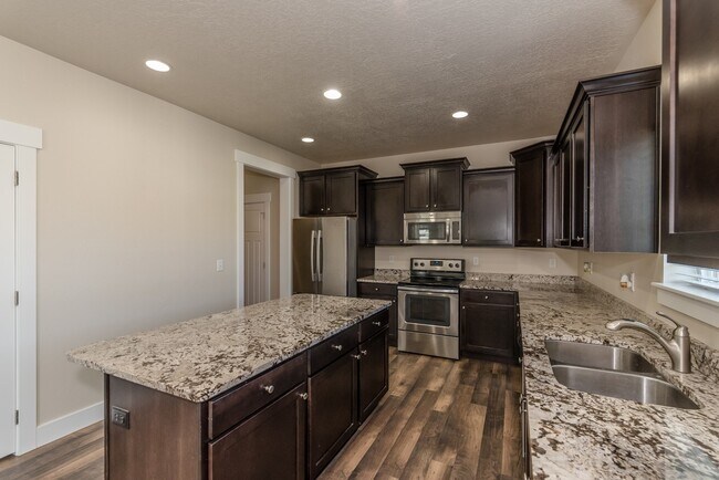 Building Photo - 13069 S Elm Hollow Ct