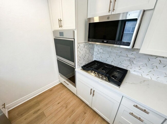 Building Photo - Charming 3-Bedroom Home in Hayward Hills