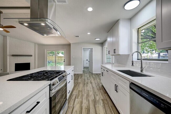 Building Photo - 9723 Galston Ln