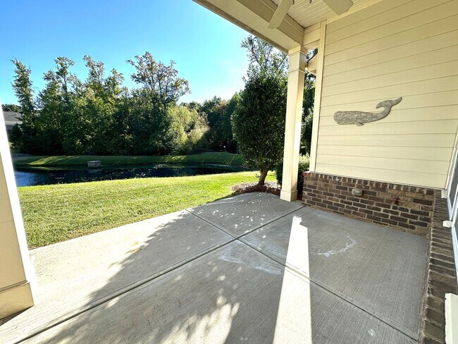 Building Photo - 4640 Blackmuir Wood Cir