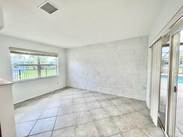 Building Photo - 9611 Towanda Ln