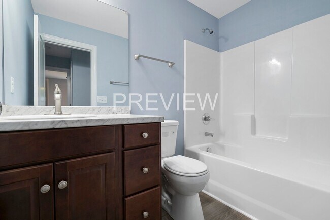 Building Photo - Beautiful Ranch Home in Charlotte