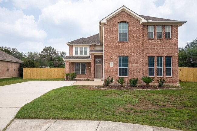 Building Photo - Spacious 4 BR/2.5 bath home in Iron Horse ...