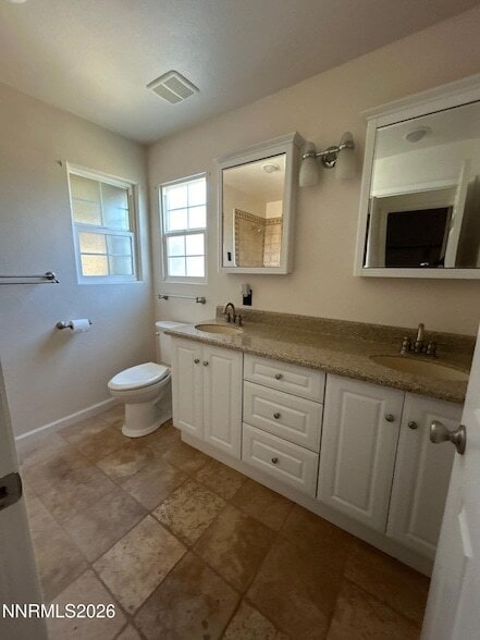 Building Photo - 559 Nader Wy