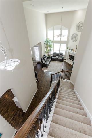 Building Photo - 8801 Stenson St