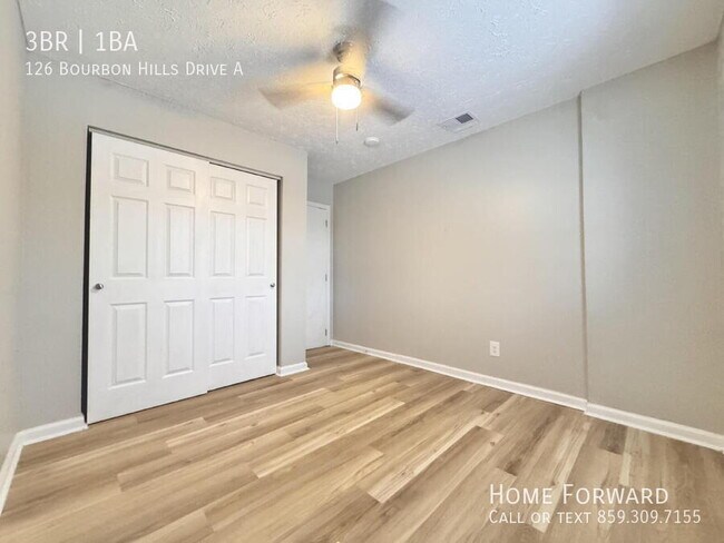 Building Photo - 126 Bourbon Hills Dr