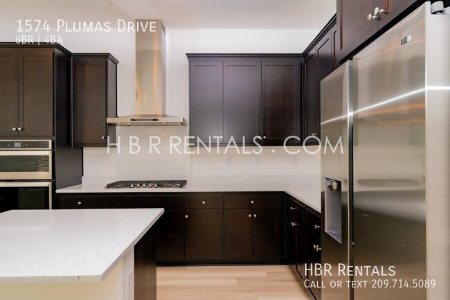 Building Photo - 1574 Plumas Dr