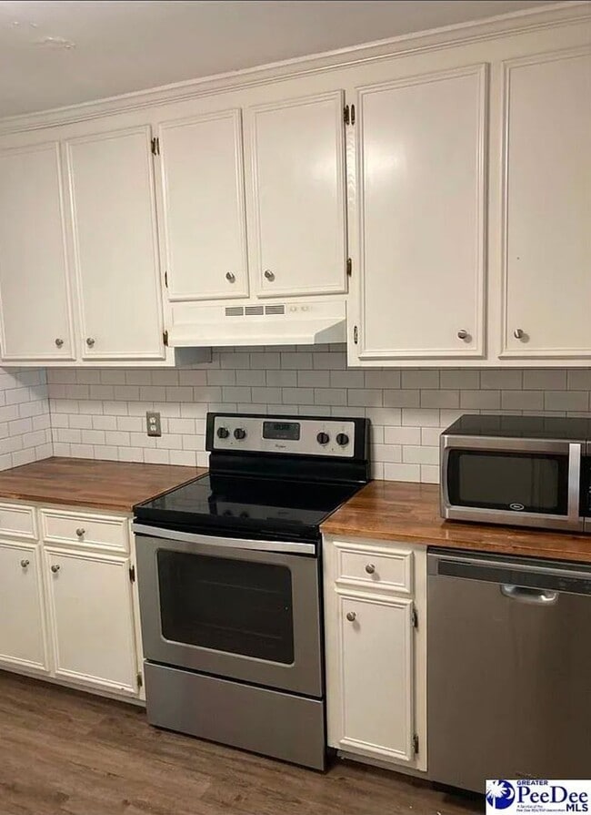 Building Photo - 1509 State Rd S-21-394