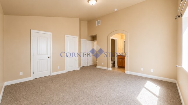 Building Photo - 1764 Ridge Way