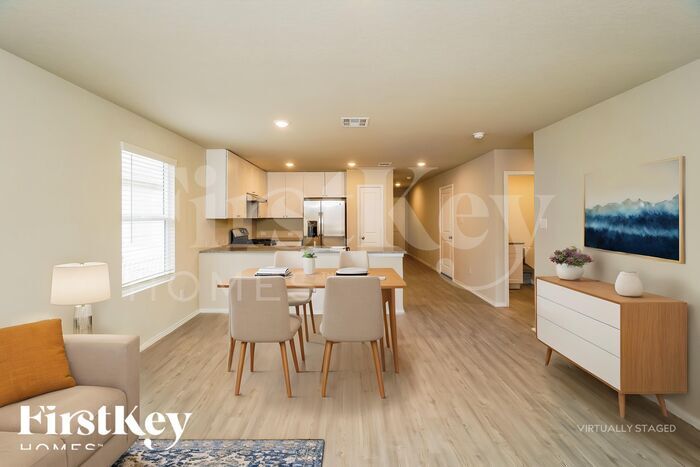 Building Photo - 13115 Rosemary Cove
