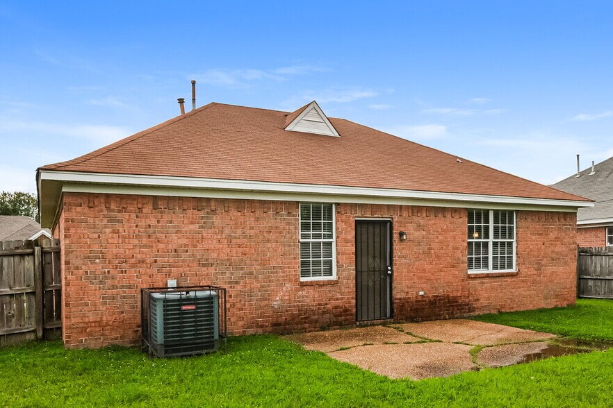 Building Photo - 3918 Autumn Harvest Ln