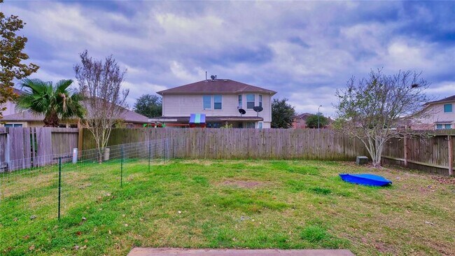 Building Photo - 10235 Riderdale Park Ln