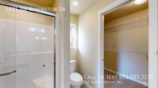 Building Photo - 5671 SW Remington Dr