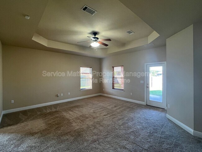 Building Photo - 5951 Palermo Dr