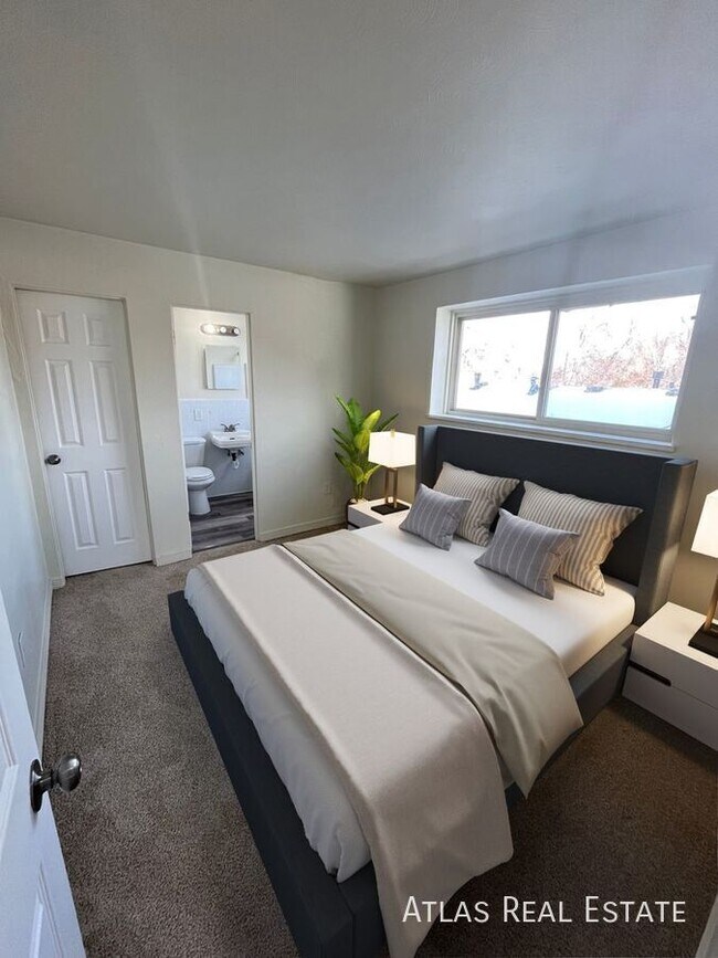 Primary Photo - 1640 N Beeler St