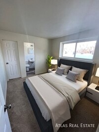 Building Photo - 1640 N Beeler St