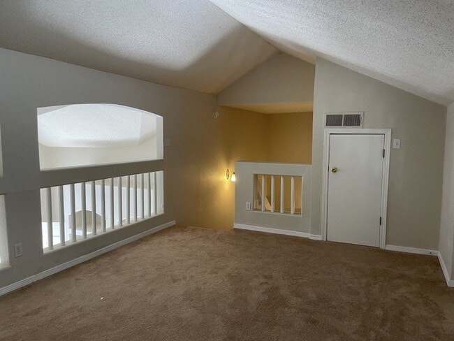 Building Photo - 4437 Loma Clara Ct