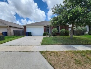 Building Photo - 2233 Ibis St