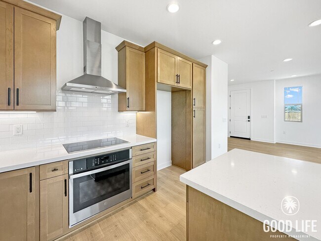 Building Photo - RV: Brand-New Luxury 4BR Home in Menifee | 1,650 Sq Ft | Never Lived In