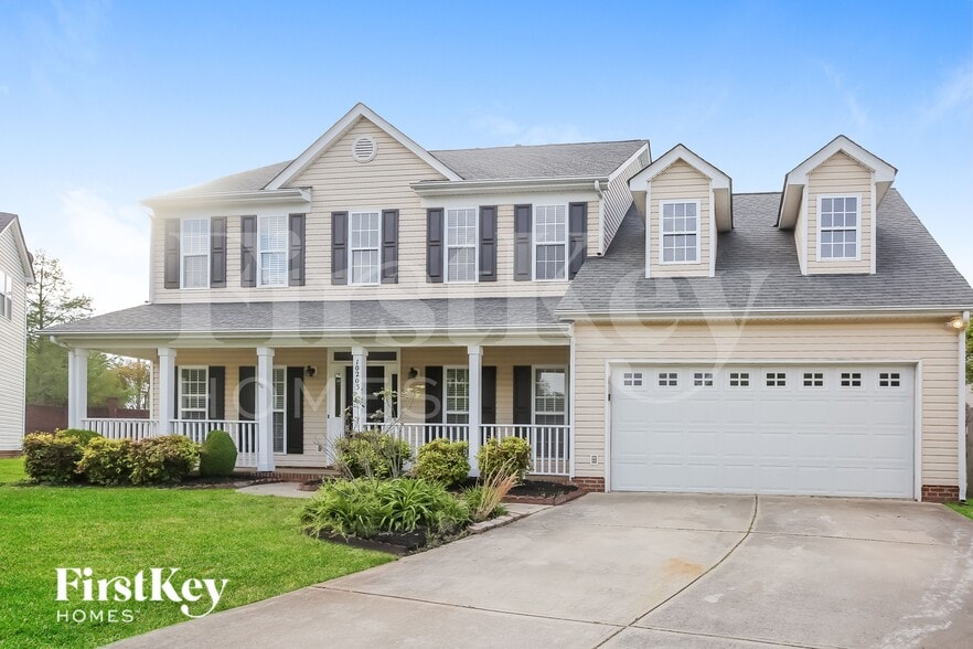 Building Photo - 10203 Fairbourne Ct