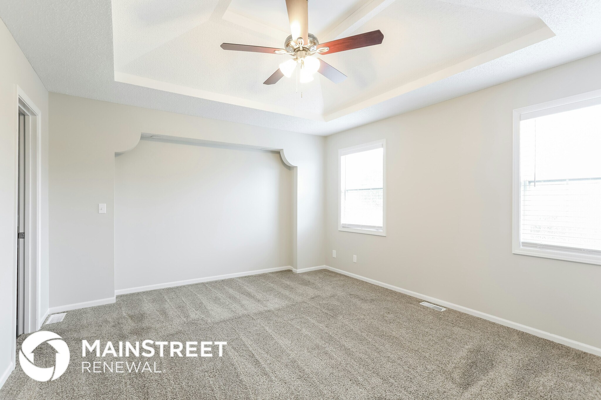 Building Photo - 406 S Huntington Dr