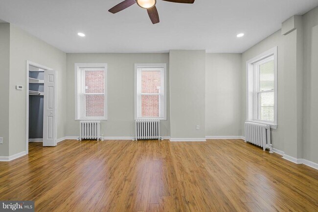 Building Photo - 2321 Tatnall St