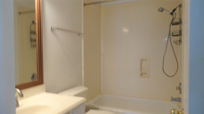 Building Photo - 4822 Schiller Park Ln