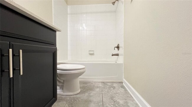 Building Photo - 15079 Evergreen Oak Loop