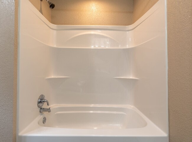 Building Photo - Available April 15!